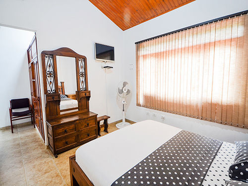 Hotel Casa Baquero Эль-Кайро Экстерьер фото
